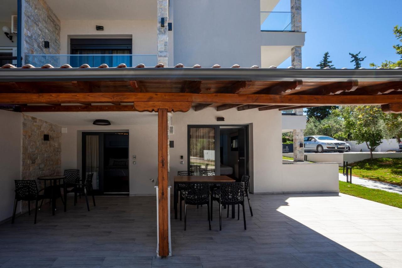 Olia Seaside Residence 120M From The Beach Pefkochori Extérieur photo