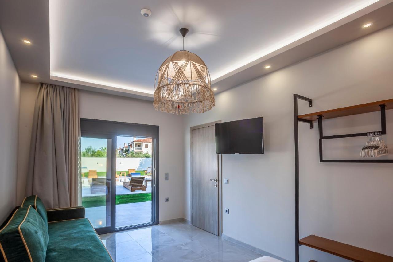 Olia Seaside Residence 120M From The Beach Pefkochori Extérieur photo